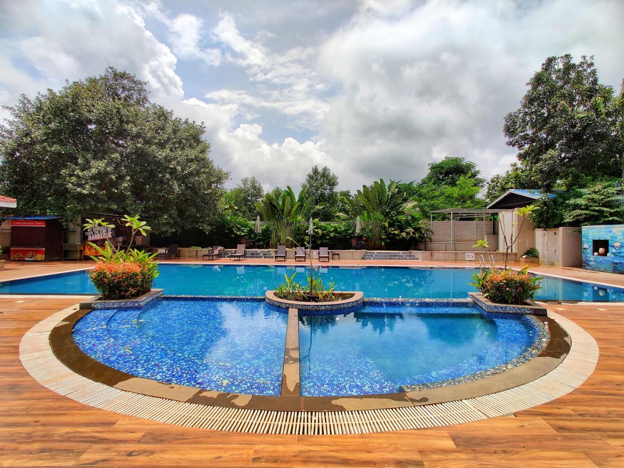 Pushpam Sanskruti Resort Karjat - A Pure Veg Resort Dhamni Exterior foto